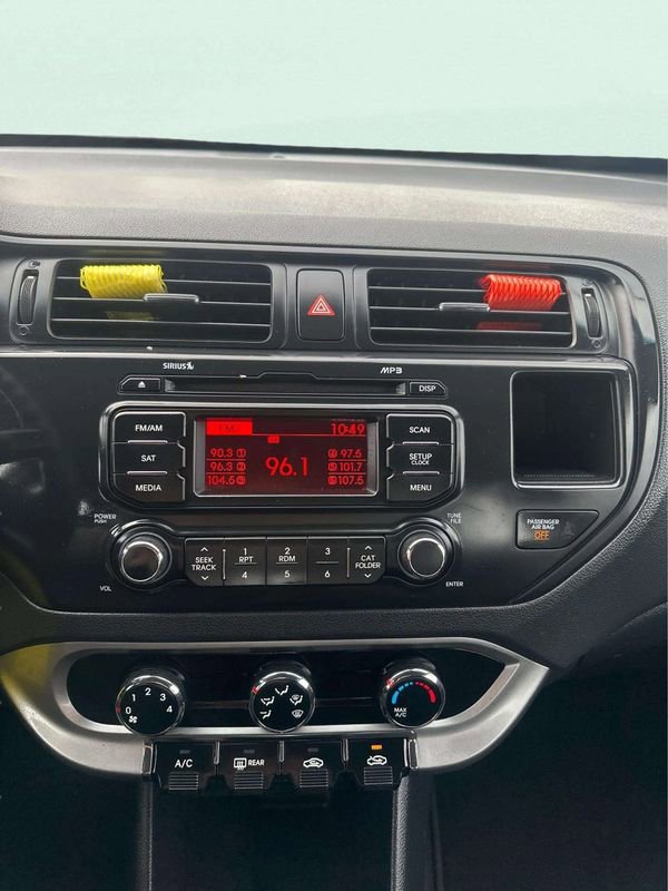 Used 2013 Kia Rio LX w/ PWR Pkg image 24