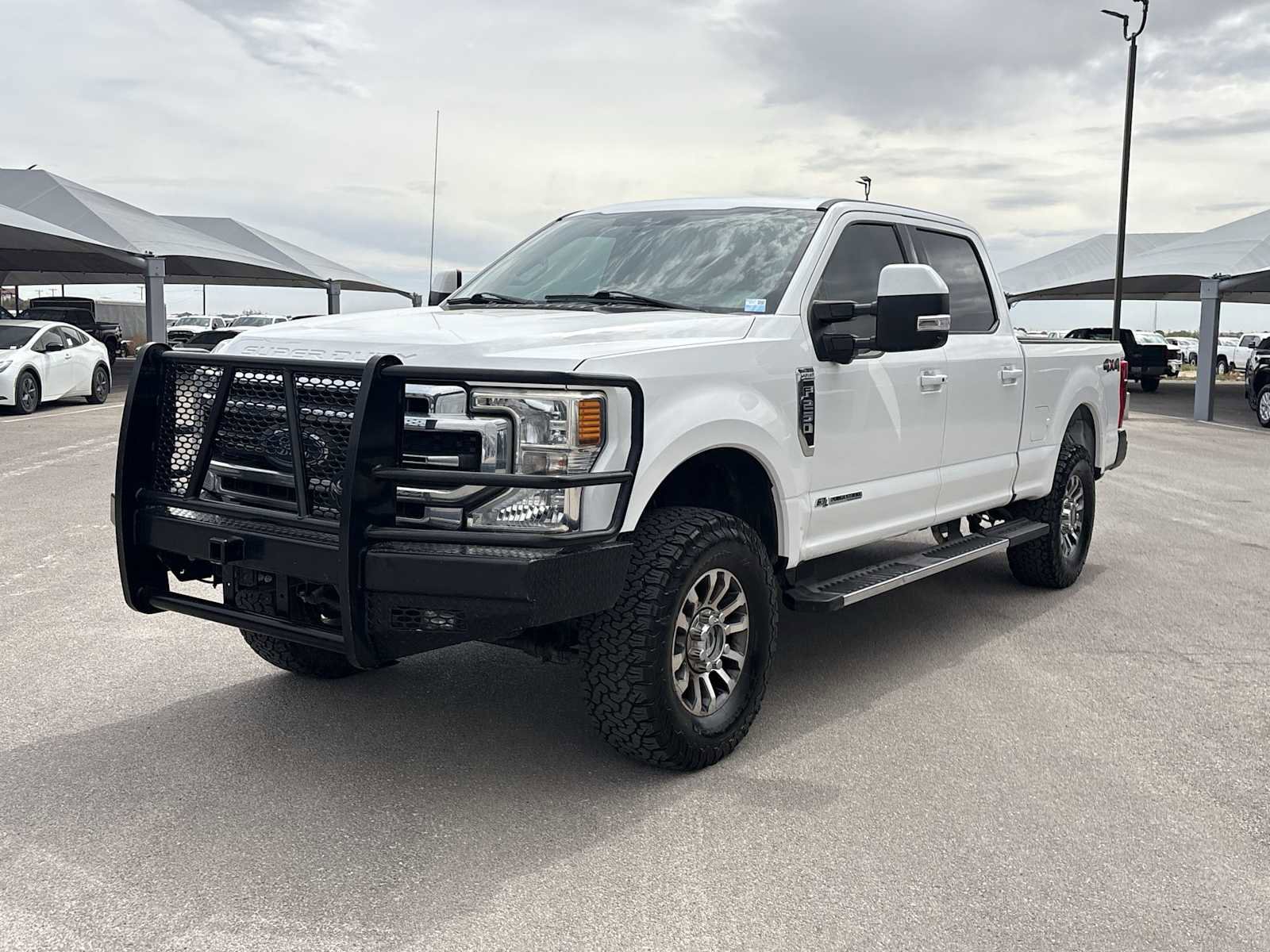 Used 2020 Ford F250 Lariat w/ Lariat Ultimate Package AWD/4WD image 4
