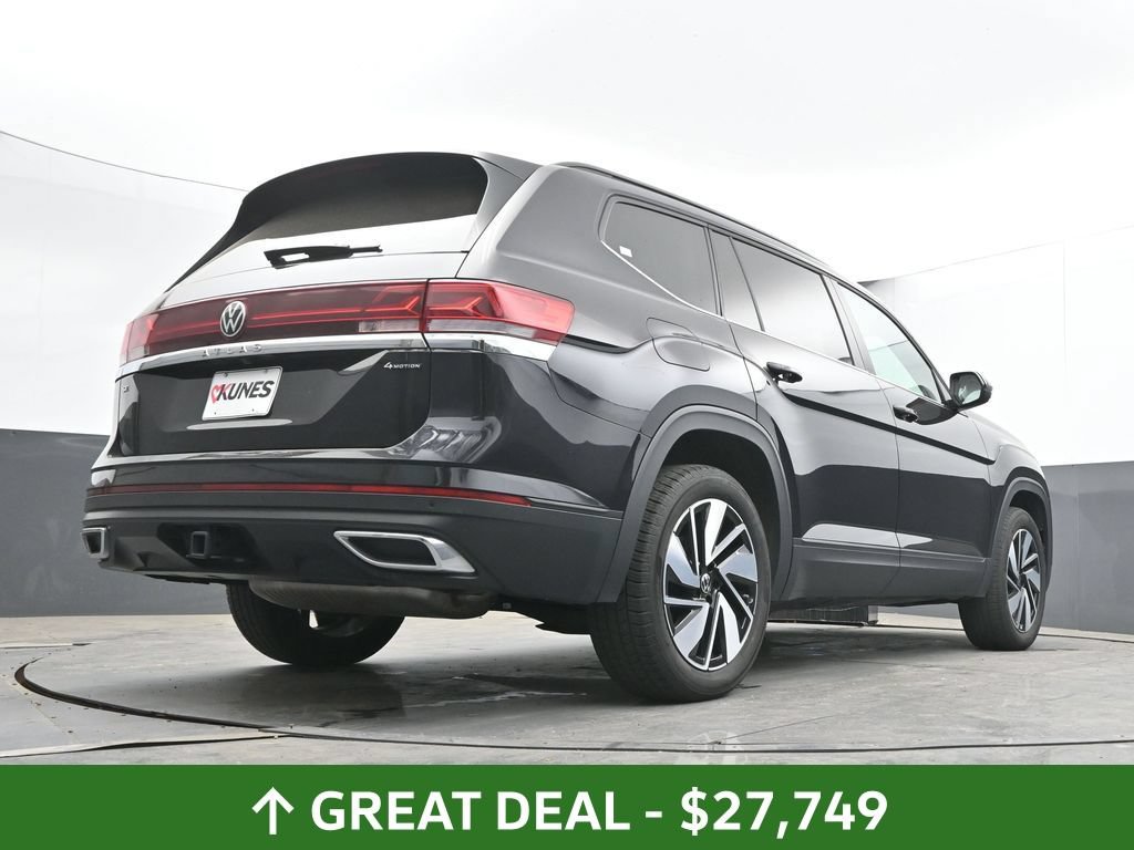 Used 2024 Volkswagen Atlas SE AWD/4WD image 48