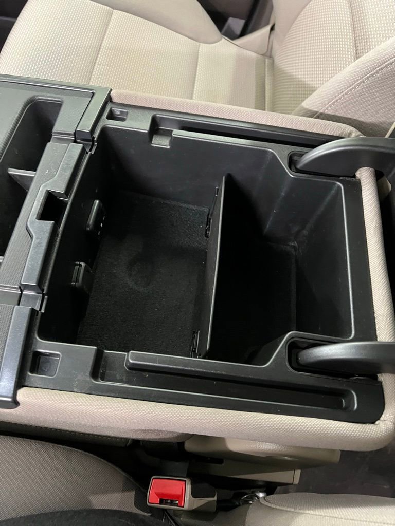 Used 2018 Chevrolet Silverado 1500 LT w/ Texas Edition image 14