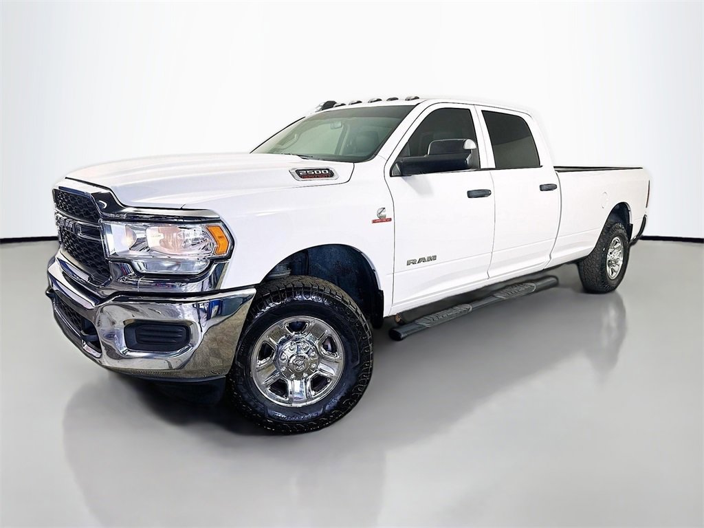 Used 2019 RAM 2500 Tradesman w/ Chrome Appearance Group image 3