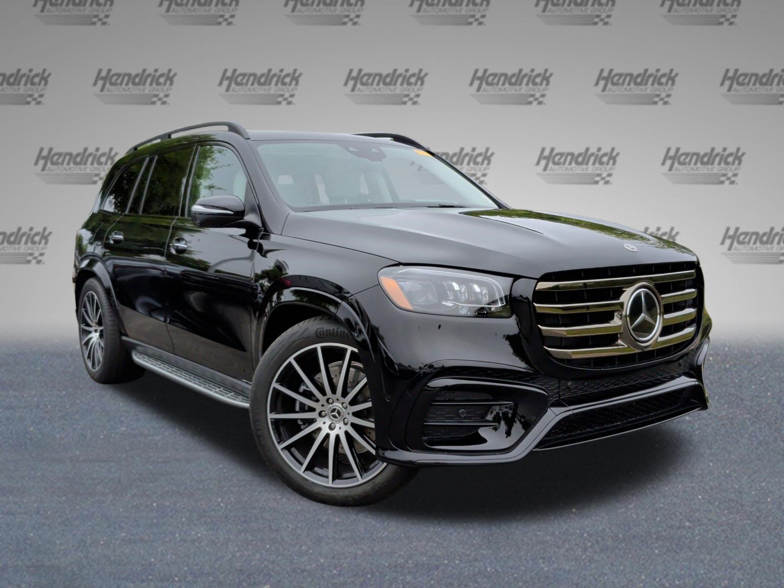 Used 2026 Mercedes-Benz GLS 450 4MATIC image 2