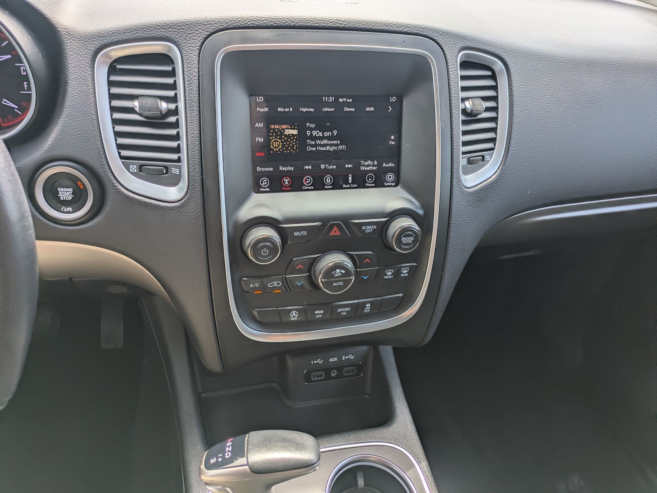 Used 2019 Dodge Durango SXT w/ 3rd Row Seating Group RWD image 26