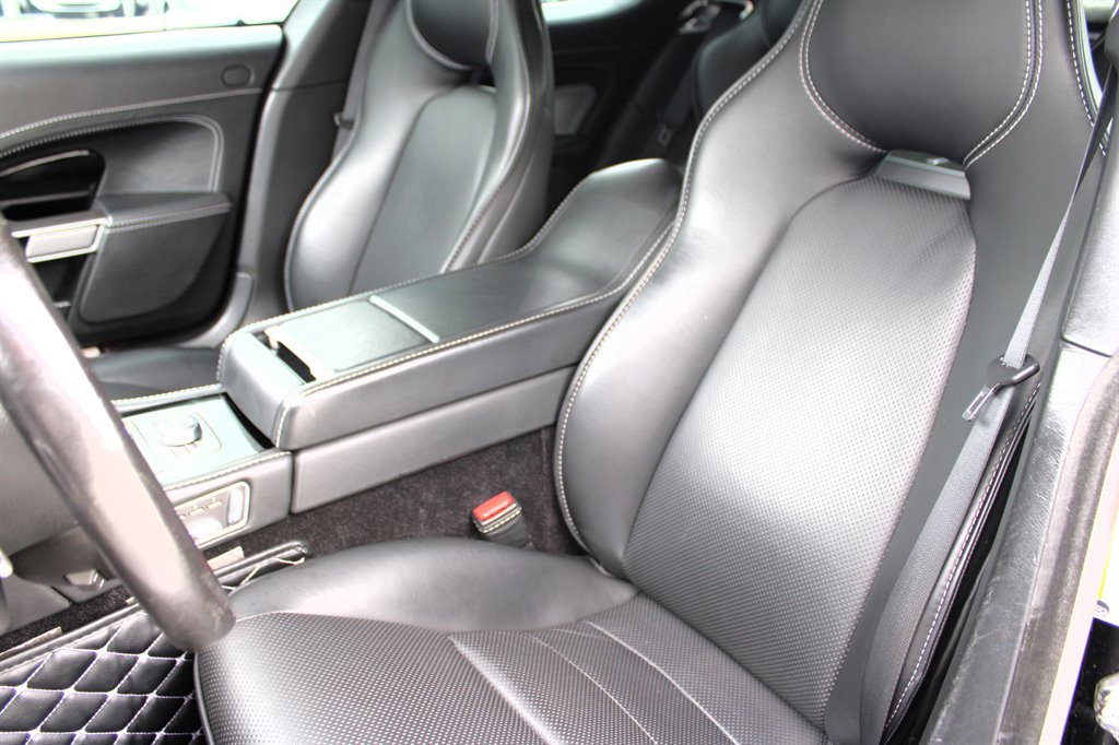 Used 2012 Aston Martin Rapide image 21