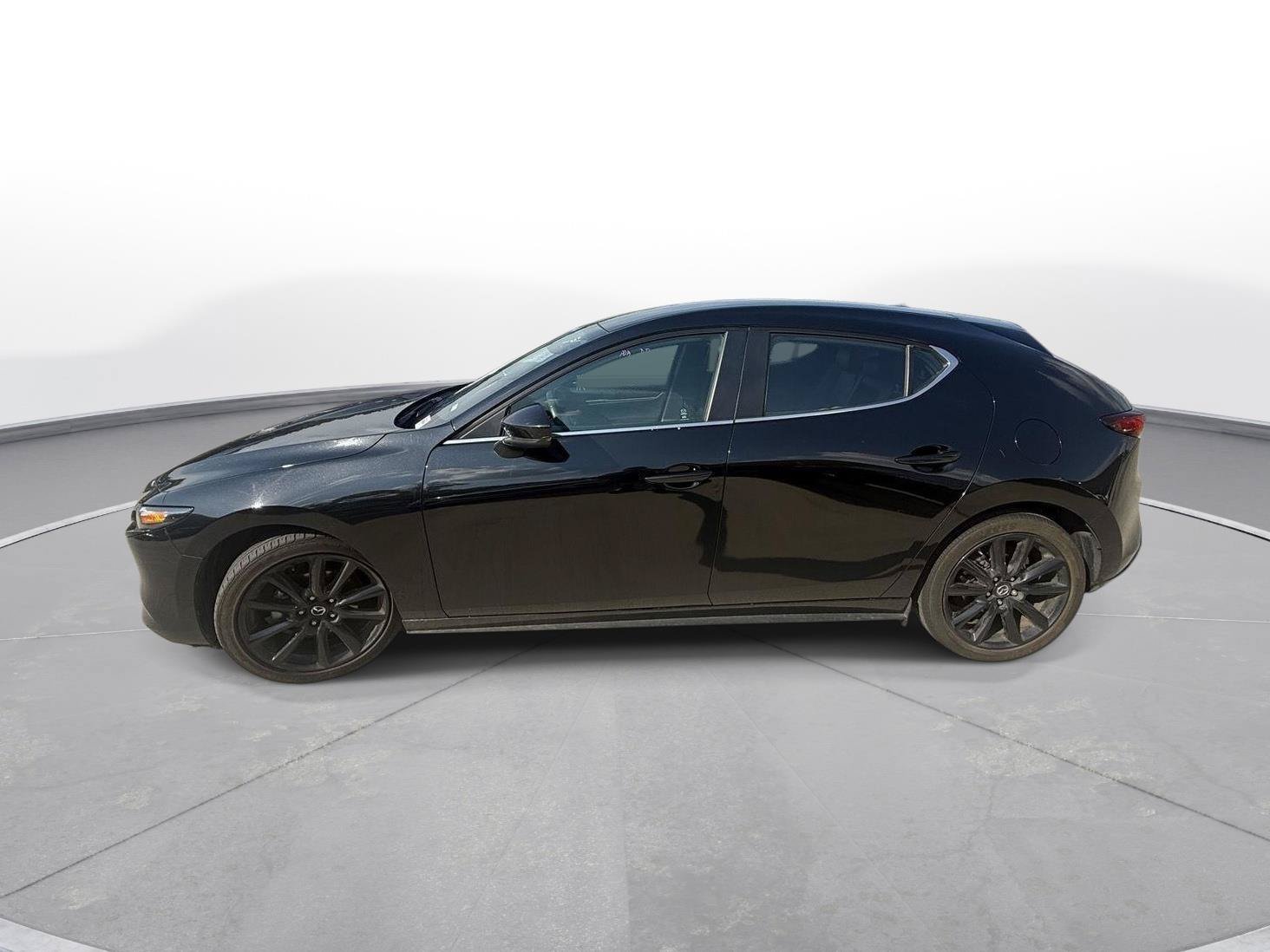 Used 2024 MAZDA MAZDA3 s FWD image 9