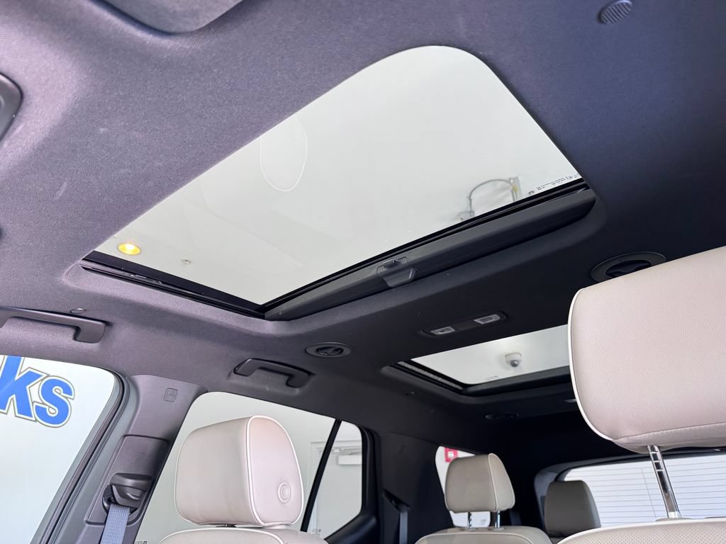 Certified 2023 Chevrolet Traverse Premier AWD/4WD image 22