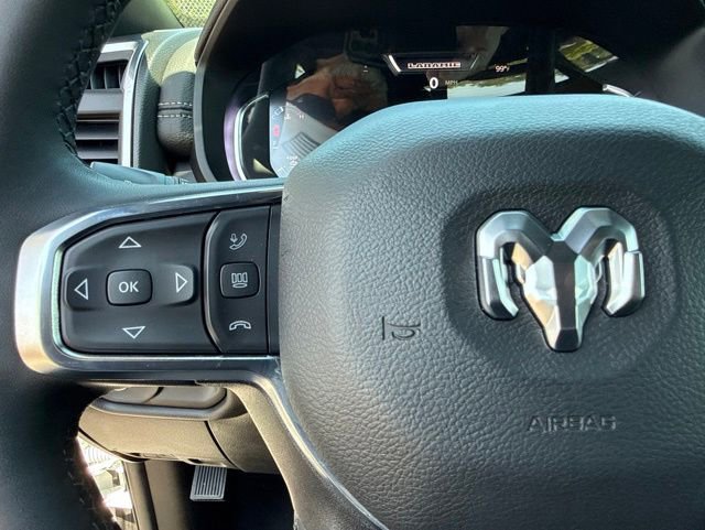 Used 2026 RAM 2500 Laramie AWD/4WD image 38