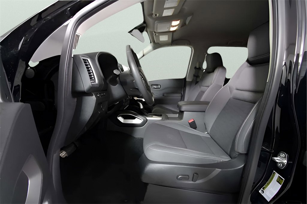 Used 2024 Nissan Frontier SV w/ SV Convenience Package image 13