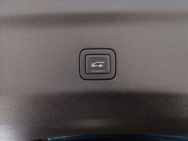 Used 2023 Chevrolet Tahoe High Country AWD/4WD image 9