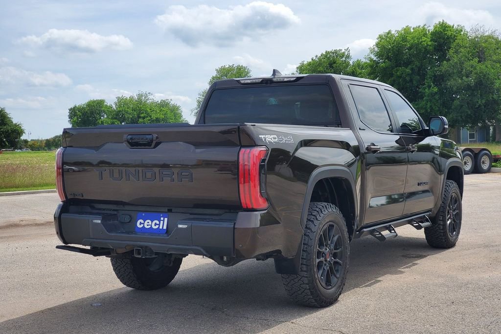 Used 2025 Toyota Tundra Limited w/ TRD Off-Road Package AWD/4WD image 30