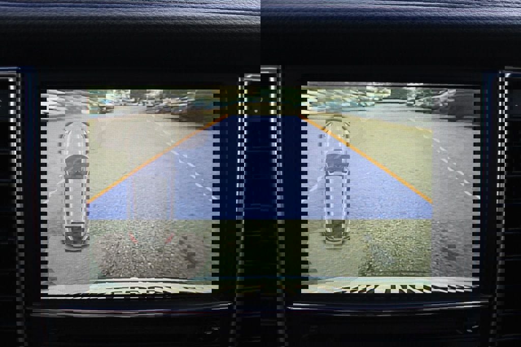 Used 2016 Porsche Panamera Edition image 12