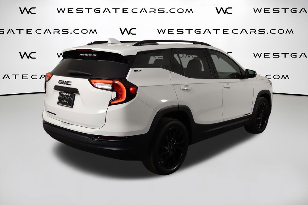 Used 2023 GMC Terrain SLT w/ Elevation Edition image 45