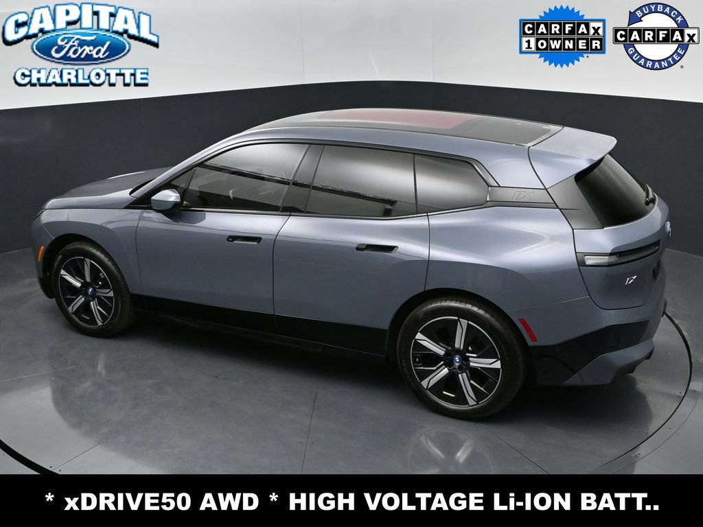 Used 2023 BMW iX xDrive50 w/ Sport Package AWD/4WD image 29