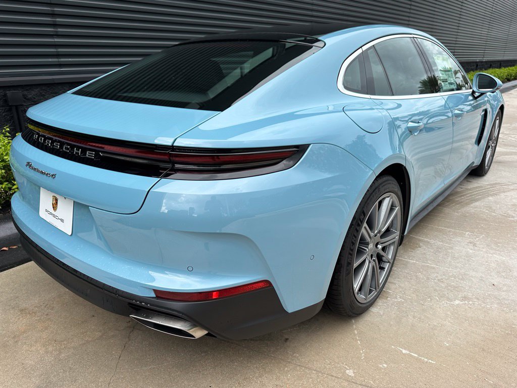 Certified 2026 Porsche Panamera 4 E-Hybrid AWD/4WD image 9