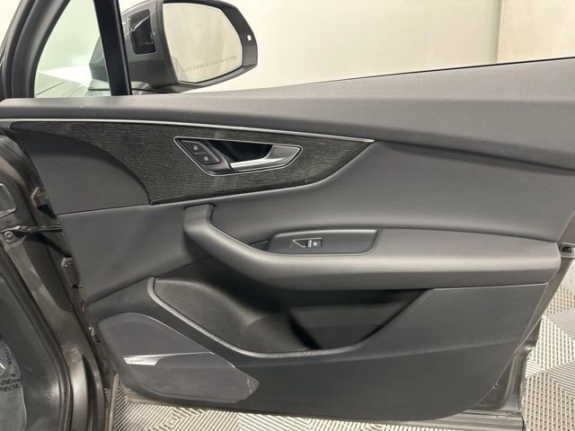 Used 2020 Audi Q7 3.0T Premium Plus image 35