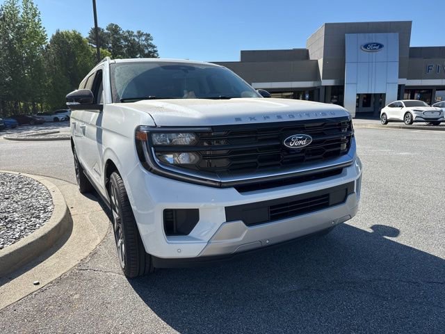 New 2026 Ford Expedition Max Platinum w/ Platinum Ultimate Package AWD/4WD image 3