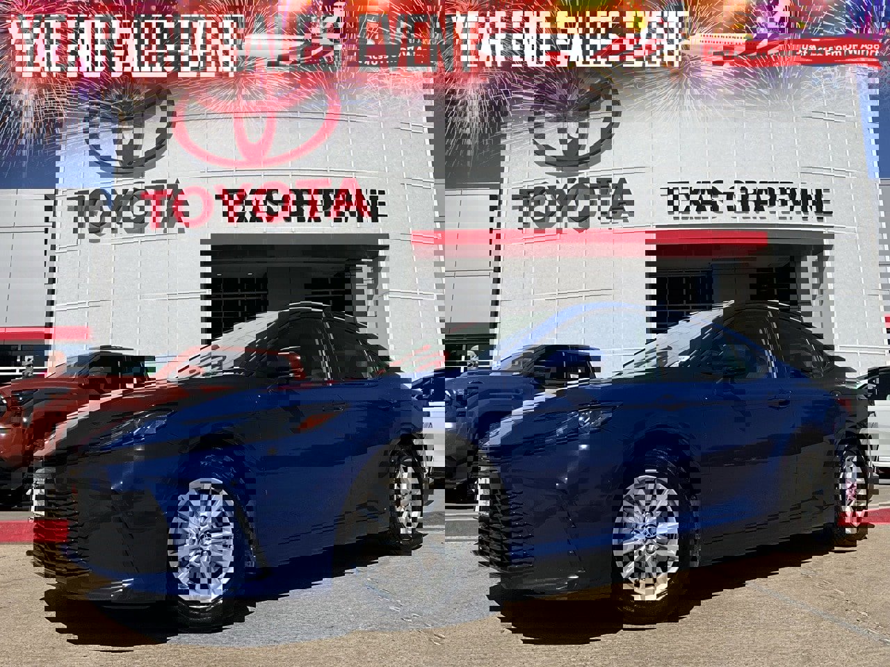 Used 2025 Toyota Camry LE image 1