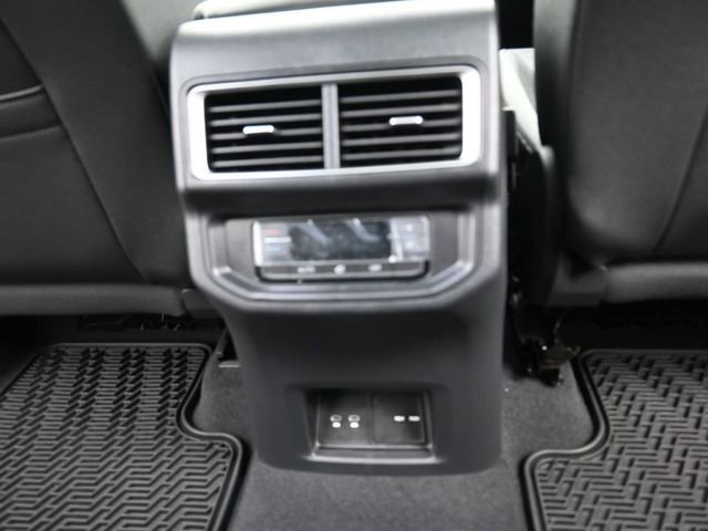 New 2026 Volkswagen Atlas SE image 29