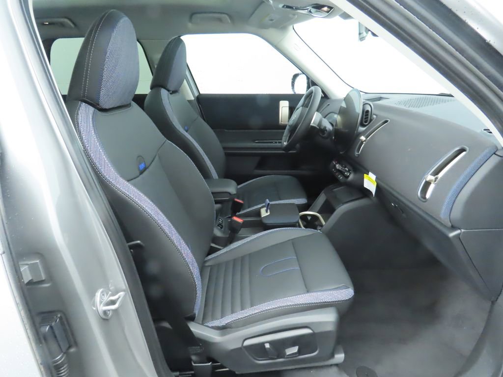 Certified 2025 MINI Cooper Countryman S image 23