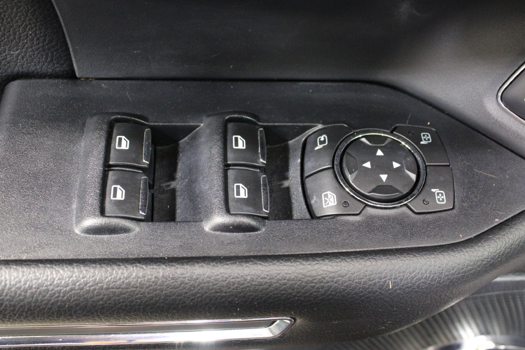 Used 2018 Ford Expedition XLT w/ Equipment Group 202A RWD image 18