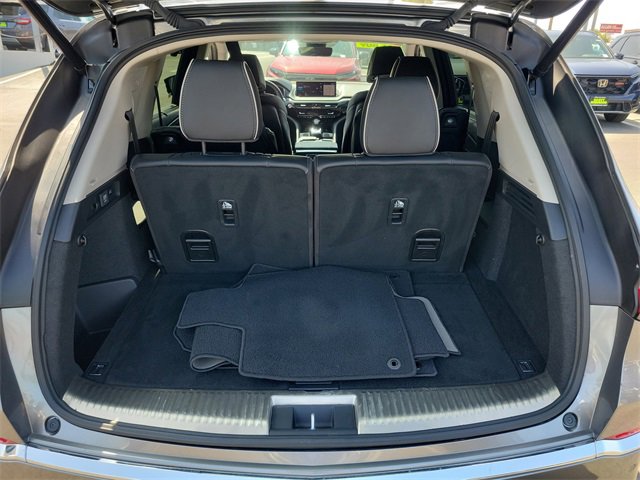 Used 2024 Acura MDX SH-AWD w/ Advance Package image 9