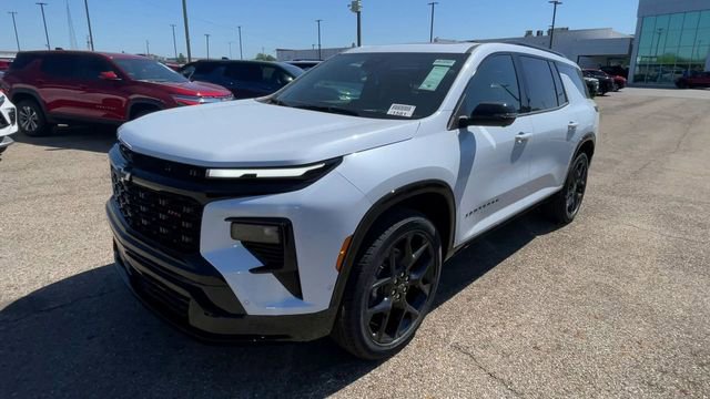 New 2026 Chevrolet Traverse RS w/ LPO, Floor Liner Package AWD/4WD image 6