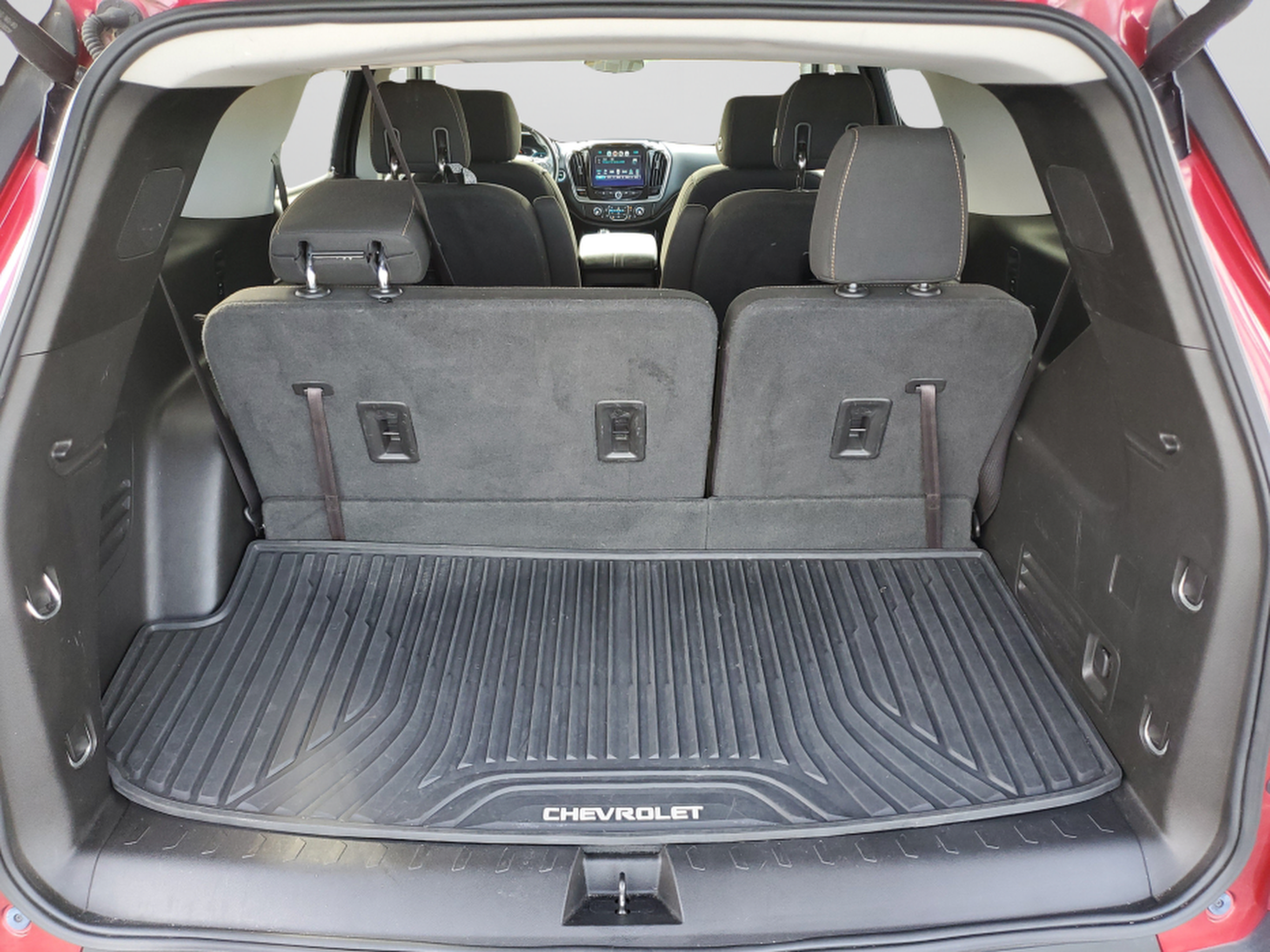 Used 2018 Chevrolet Traverse LT FWD image 7