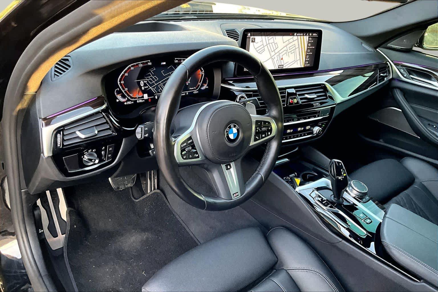 Used 2022 BMW 540i w/ M Sport Package RWD image 17