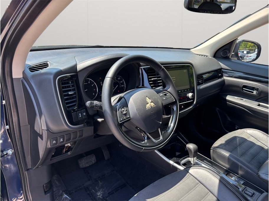 Used 2020 Mitsubishi Outlander SE FWD image 6