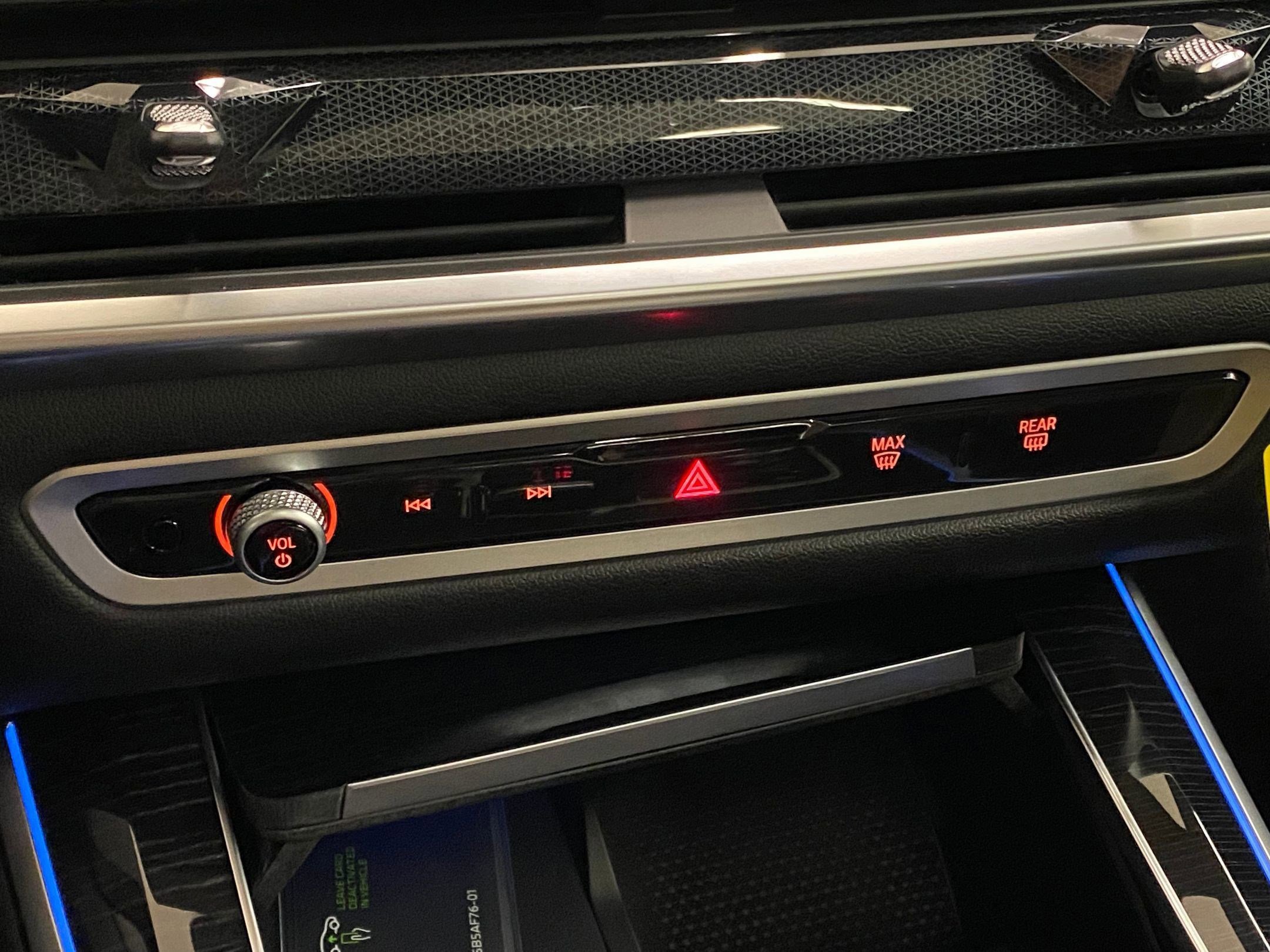 Used 2026 BMW X5 xDrive50e w/ M Sport Package image 27