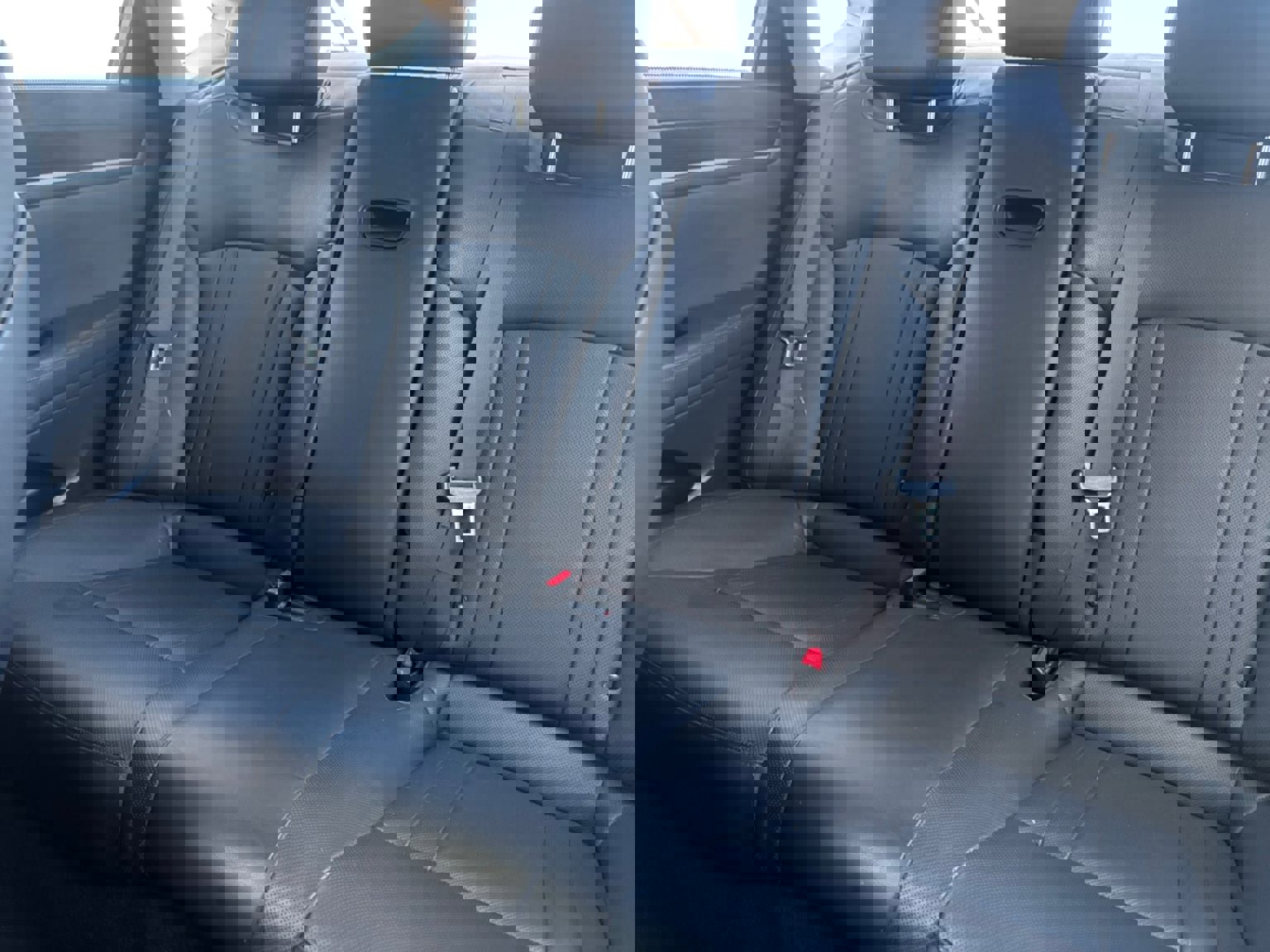 Used 2016 Hyundai Genesis 3.8 w/ Option Group 02 image 11