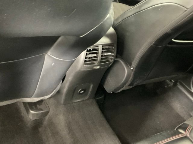 Used 2024 Ford Escape ST-Line FWD image 13