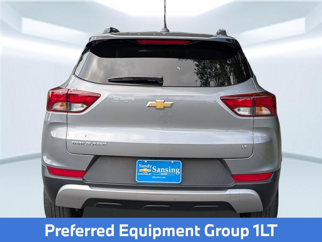 Used 2023 Chevrolet TrailBlazer LT FWD image 5