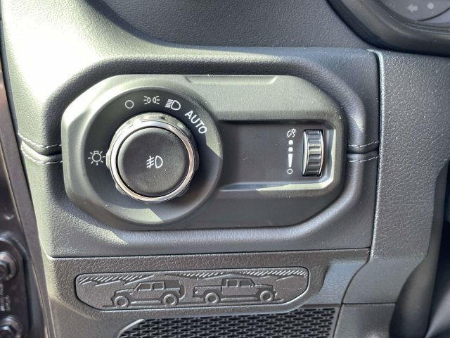 New 2027 Jeep Wrangler Unlimited Sahara AWD/4WD image 22