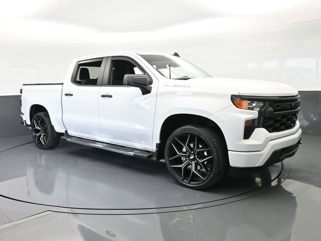 Used 2022 Chevrolet Silverado 1500 Custom image 8