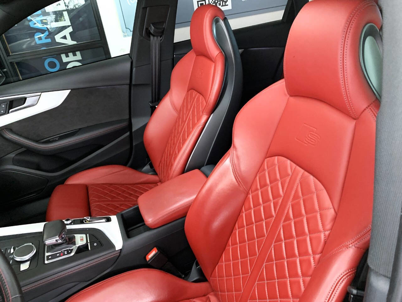 Used 2019 Audi S4 Premium Plus w/ Premium Plus Package image 13