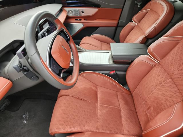 Used 2024 Lincoln Nautilus Black Label AWD/4WD image 9
