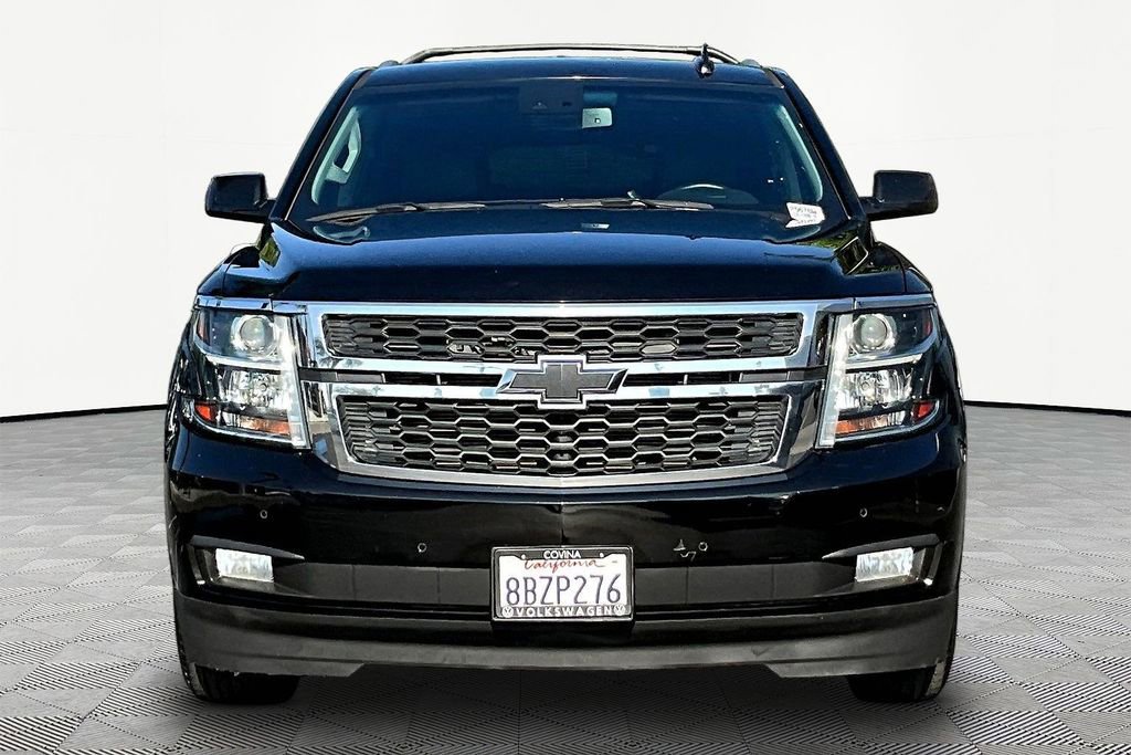 Used 2018 Chevrolet Tahoe LT w/ Luxury Package RWD image 2