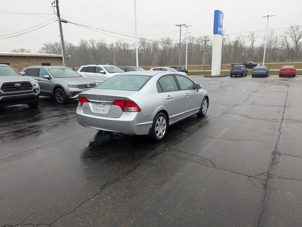 Used 2010 Honda Civic LX image 3