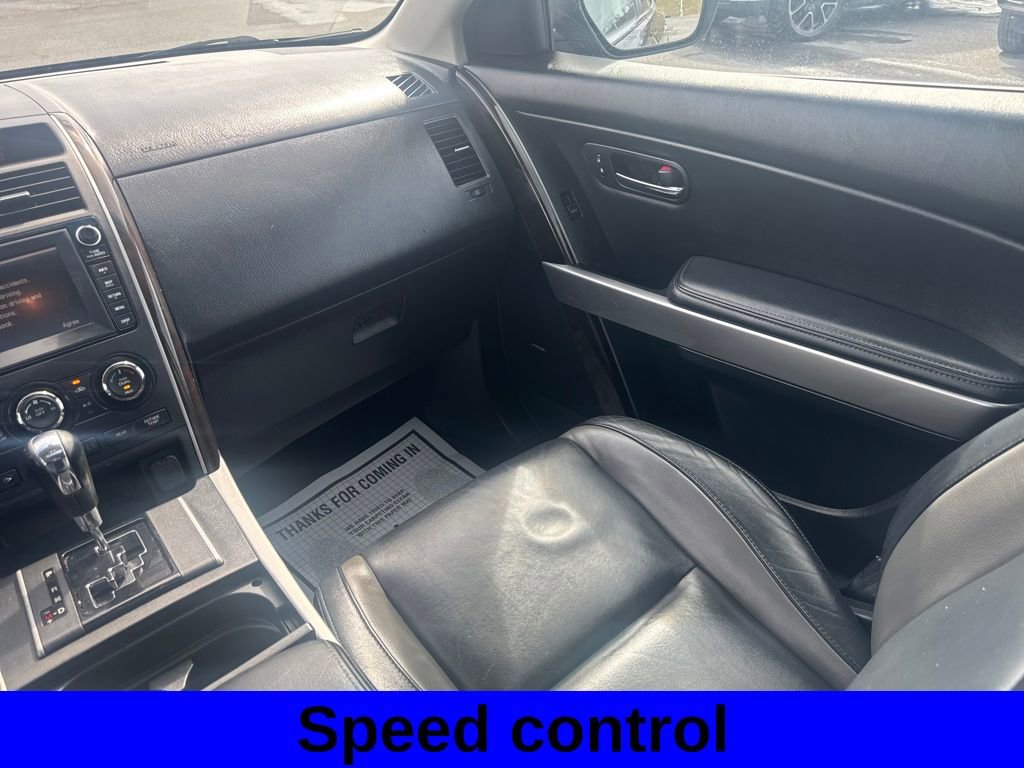 Used 2010 MAZDA CX-9 Grand Touring w/ Moonroof & Bose Audio Pkg image 12