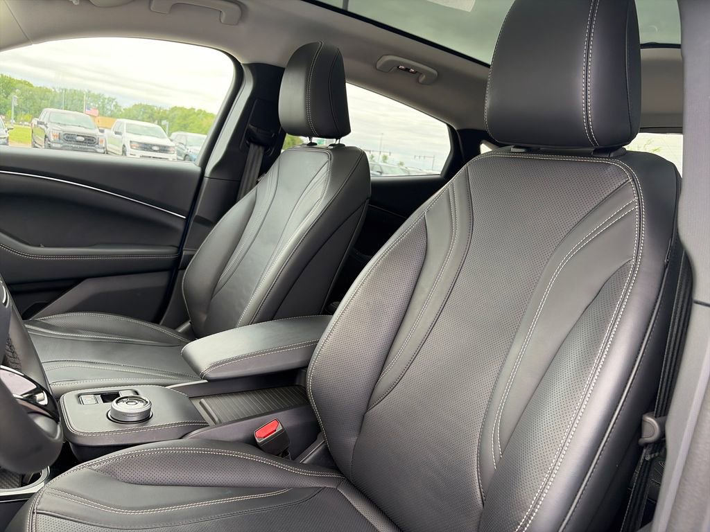 Used 2024 Ford Mustang Mach-E Premium AWD/4WD image 20