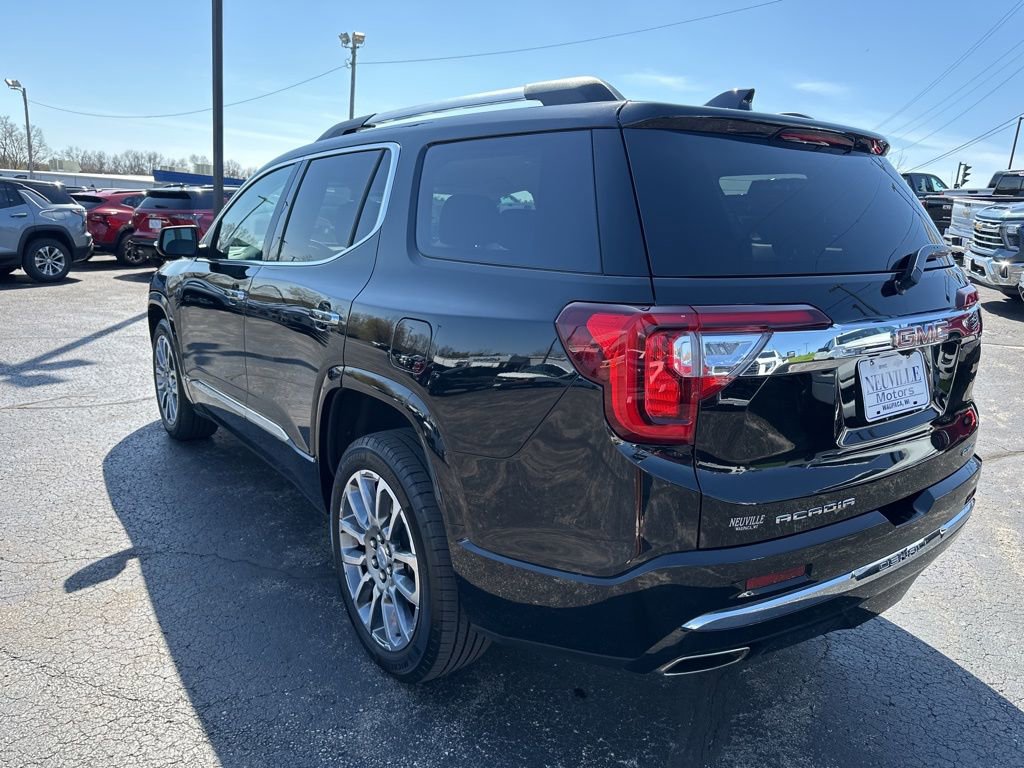 Used 2023 GMC Acadia Denali w/ Trailering Package image 5
