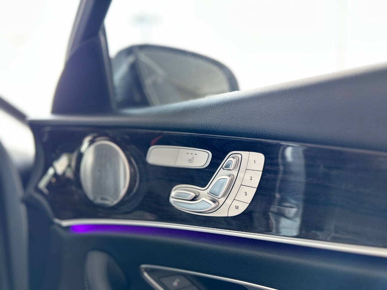 Used 2017 Mercedes-Benz E 300 4MATIC image 52