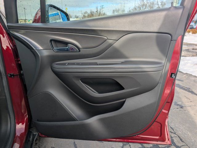 Used 2022 Buick Encore Preferred w/ Safety Package image 13
