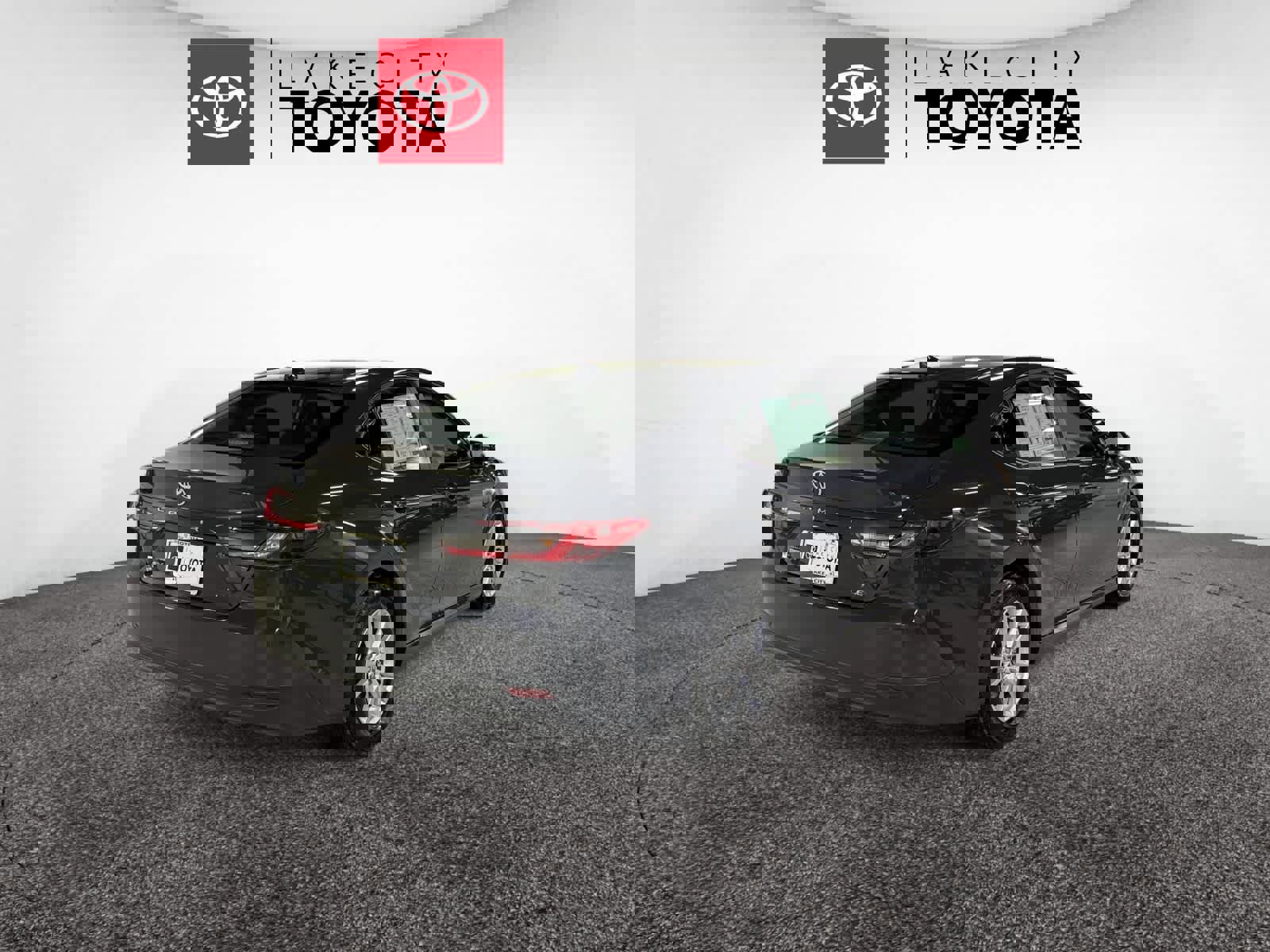 Used 2025 Toyota Camry LE image 7