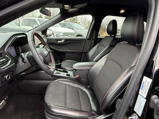 Certified 2024 Ford Escape ST-Line w/ Tech Pack #1 image 6
