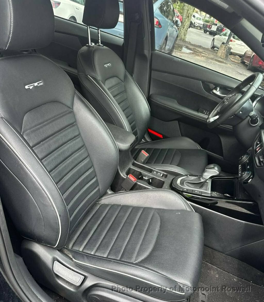 Used 2024 Kia Forte GT-Line w/ GT-Line Premium Package FWD image 12