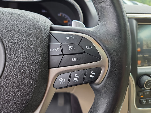 Used 2017 Jeep Grand Cherokee Limited w/ Luxury Group II AWD/4WD image 8