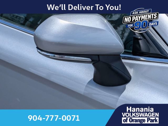 Used 2024 Toyota Camry XSE FWD image 8