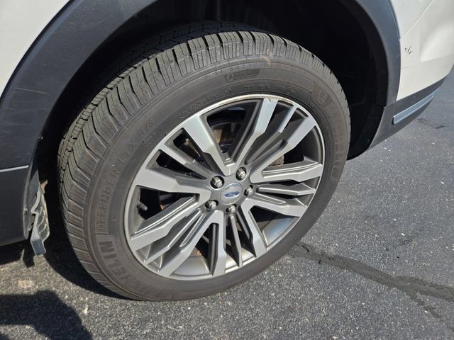 Used 2018 Ford Explorer Platinum AWD/4WD image 49